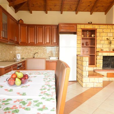 Papadeas Villas Megali Mantineia Exteriör bild