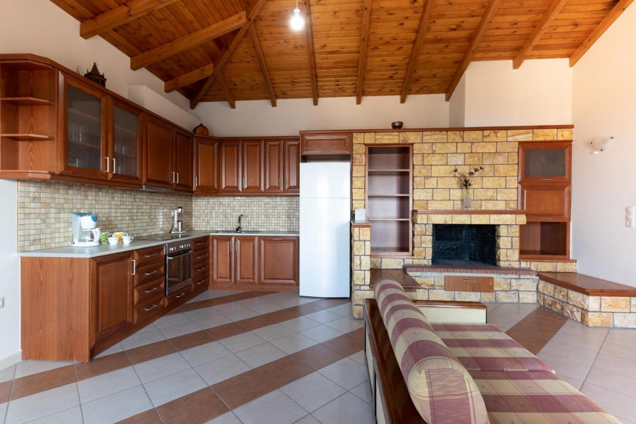 Papadeas Villas Megali Mantineia Exteriör bild