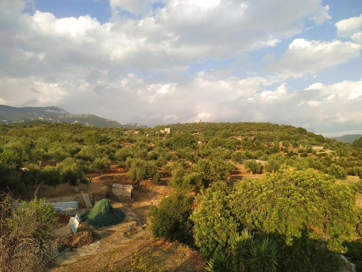 Papadeas Villas Megali Mantineia Exteriör bild