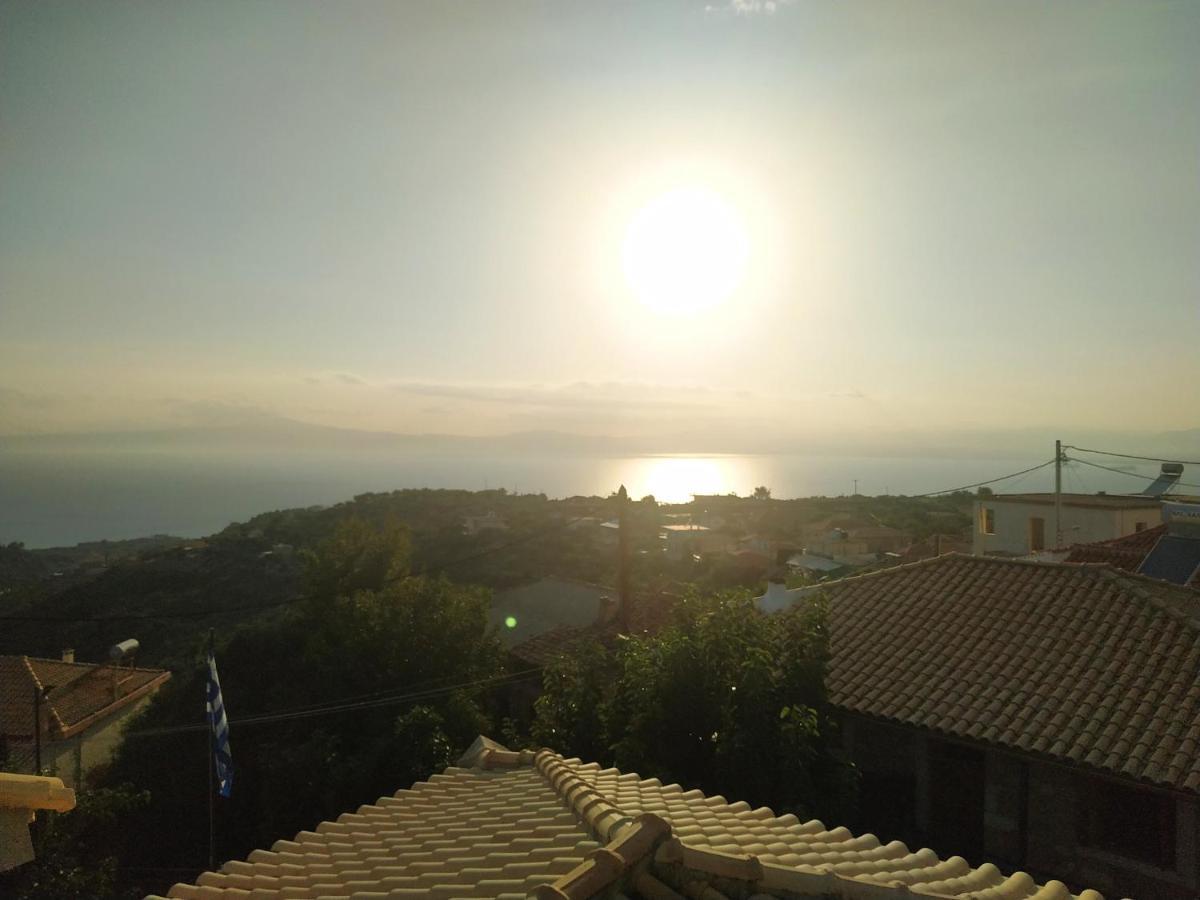 Papadeas Villas Megali Mantineia Exteriör bild