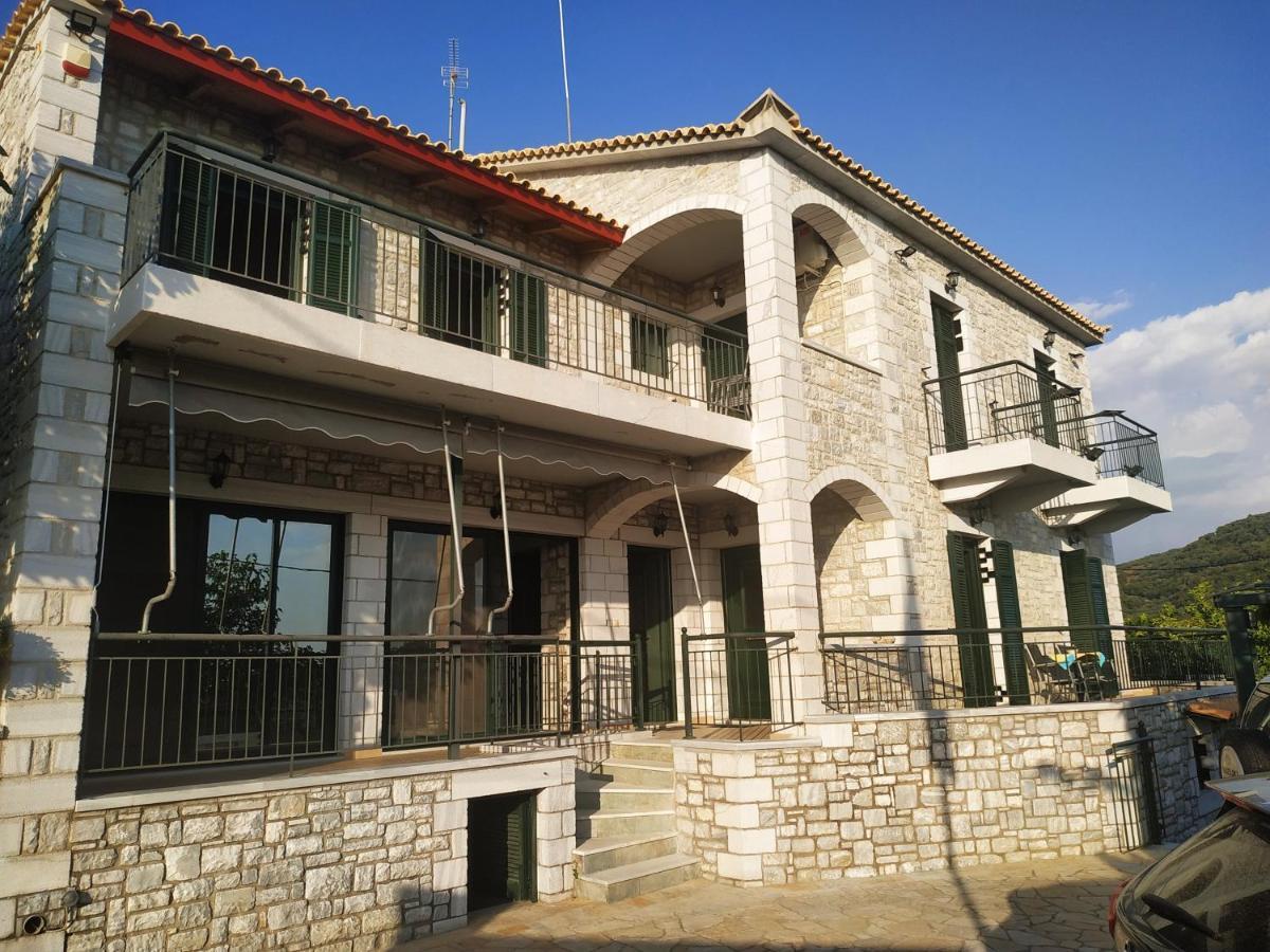 Papadeas Villas Megali Mantineia Exteriör bild
