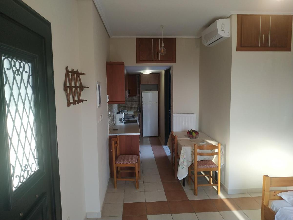 Papadeas Villas Megali Mantineia Exteriör bild